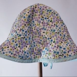 Reversible Gymboree Spring Showers Vintage Hat